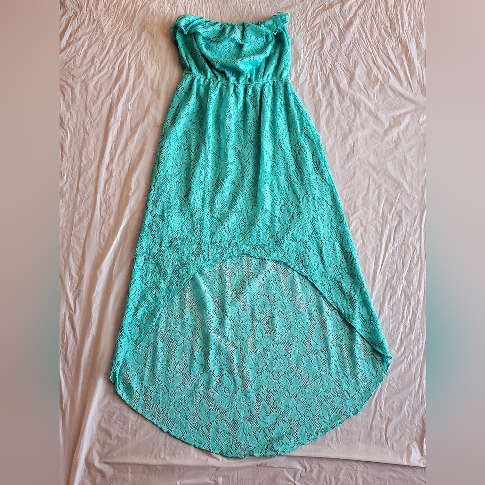 Lace midi formal strapless dress